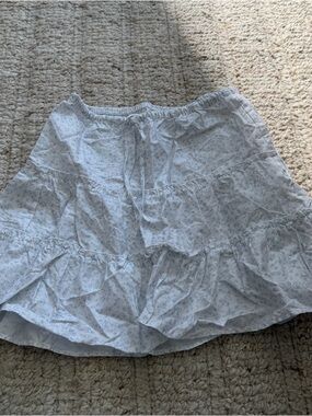 Aritzia White Floral Tiered Skirt